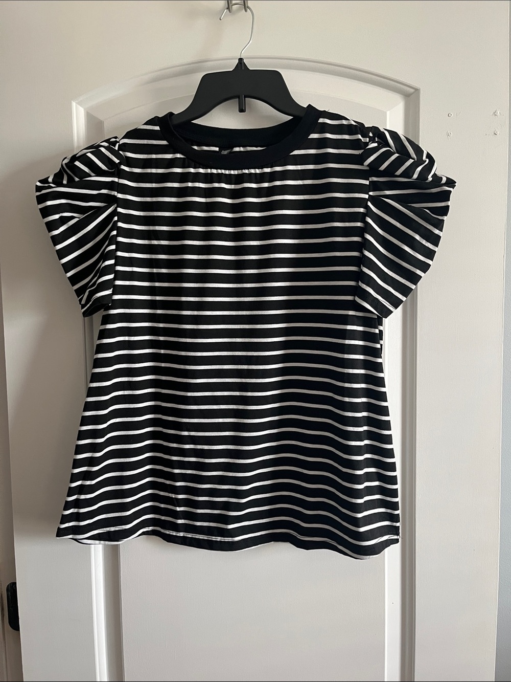 Black & White Striped Puff Sleeve Top
